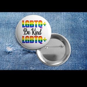🏳️‍🌈Lot of 3 LGBTQ+ 2.25" pinback buttons🌈🌈